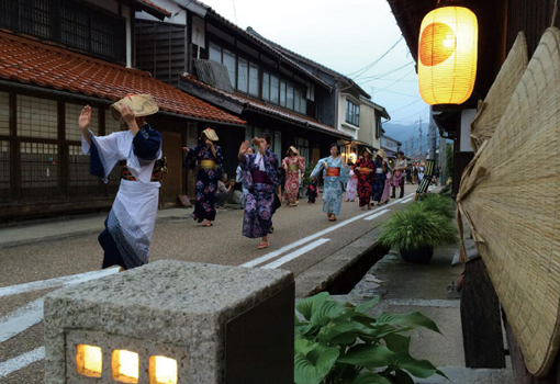 鹿野町の町並み
